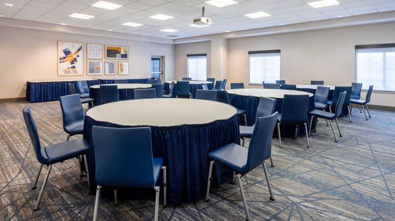 <b>Holiday Inn Express Hotel & Suites Ballroom</b>. Images powered by <a href="https://www.leonardoworldwide.com/" title="Leonardo Worldwide" target="_blank">Leonardo</a>.
