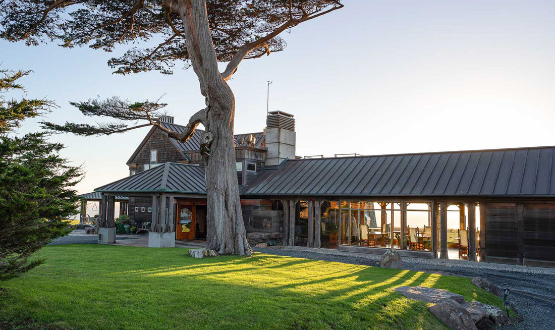 The Inn at Newport Ranch Exterior