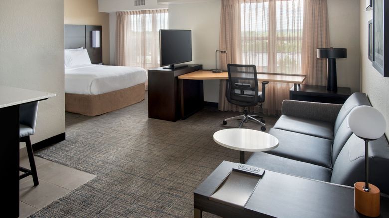 <b>Residence Inn Hartford Manchester Room</b>. Images powered by <a href="https://www.leonardoworldwide.com/" title="Leonardo Worldwide" target="_blank">Leonardo</a>.