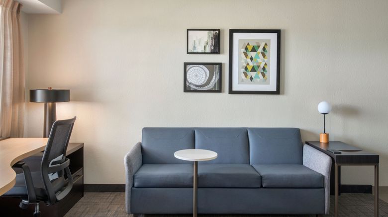 <b>Residence Inn Hartford Manchester Room</b>. Images powered by <a href="https://www.leonardoworldwide.com/" title="Leonardo Worldwide" target="_blank">Leonardo</a>.