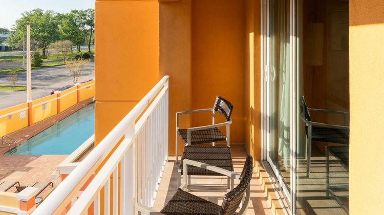 Courtyard Jacksonville Orange Park Suite