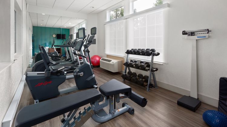 Holiday Inn Express & Suites Traverse Health Club