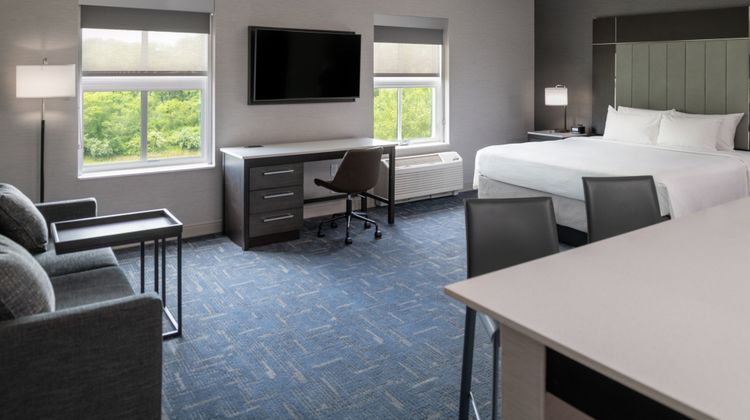 Residence Inn by Marriott Concord Suite