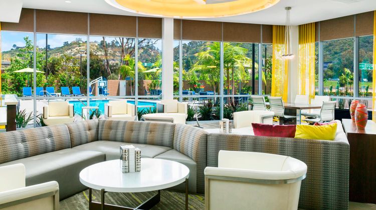 SpringHill Suites Mission Valley Lobby