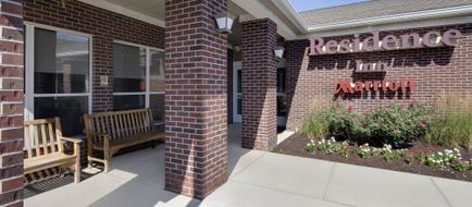 Residence Inn Indianapolis Airport Exterior