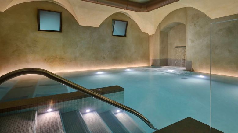 <b>Palazzo Portinari Salviati Pool</b>. Images powered by <a href="https://www.leonardoworldwide.com/" title="Leonardo Worldwide" target="_blank">Leonardo</a>.