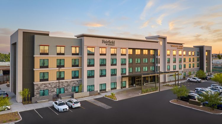 Fairfield Inn & Suites Tempe Exterior