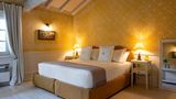 Elizabeth Country House Suite