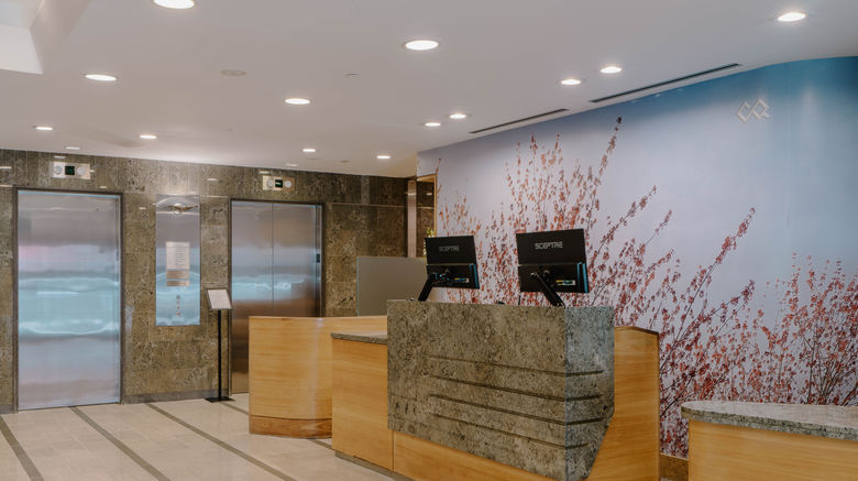 <b>Club Quarters, World Trade Center Lobby</b>. Images powered by <a href="https://www.leonardoworldwide.com/" title="Leonardo Worldwide" target="_blank">Leonardo</a>.