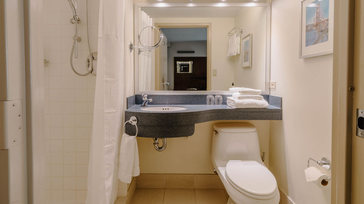 Club Quarters in San Francisco Room