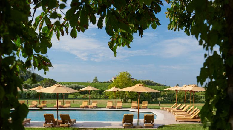 <b>Villa Cordevigo Wine Relais Pool</b>. Images powered by <a href="https://www.leonardoworldwide.com/" title="Leonardo Worldwide" target="_blank">Leonardo</a>.