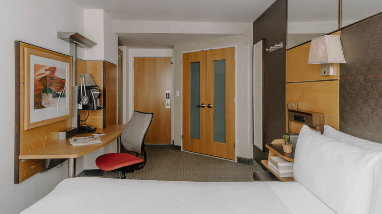 <b>The Jewel Hotel Room</b>. Images powered by <a href="https://www.leonardoworldwide.com/" title="Leonardo Worldwide" target="_blank">Leonardo</a>.
