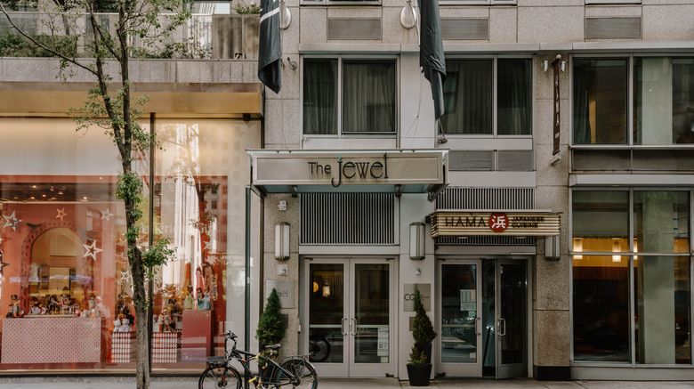 <b>The Jewel Hotel Exterior</b>. Images powered by <a href="https://www.leonardoworldwide.com/" title="Leonardo Worldwide" target="_blank">Leonardo</a>.
