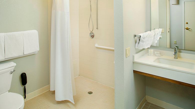 <b>Courtyard West Palm Beach Airport Room</b>. Images powered by <a href="https://www.leonardoworldwide.com/" title="Leonardo Worldwide" target="_blank">Leonardo</a>.