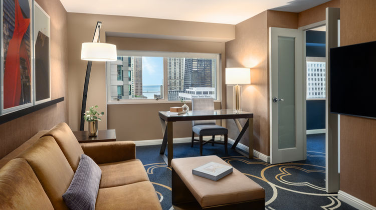 Omni Chicago Hotel Room