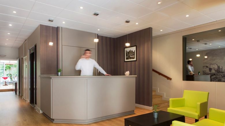 <b>Classics Hotel Bastille Lobby</b>. Images powered by <a href="https://www.leonardoworldwide.com/" title="Leonardo Worldwide" target="_blank">Leonardo</a>.