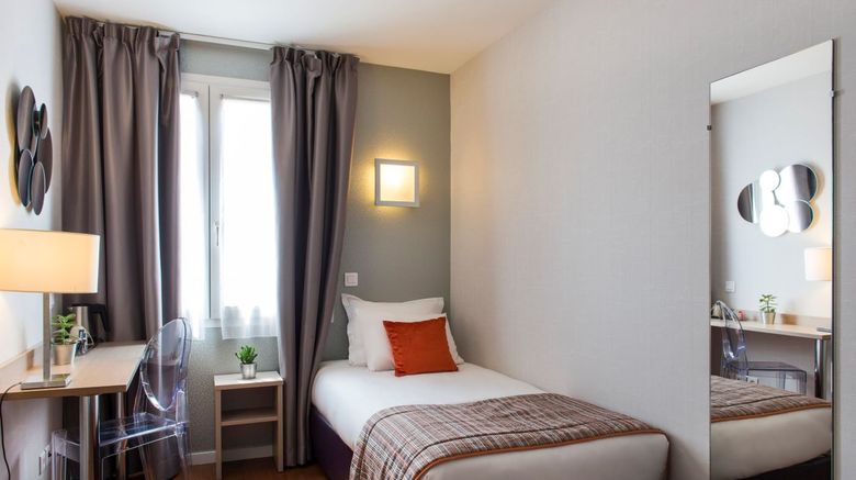 <b>Classics Hotel Bastille Room</b>. Images powered by <a href="https://www.leonardoworldwide.com/" title="Leonardo Worldwide" target="_blank">Leonardo</a>.