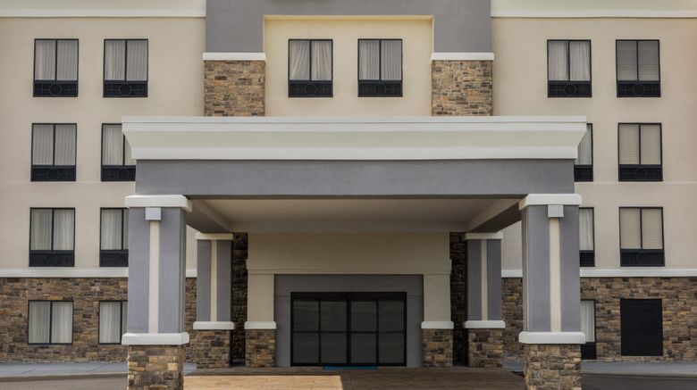 <b>Holiday Inn Express/Stes W-Airport Area Exterior</b>. Images powered by <a href="https://www.leonardoworldwide.com/" title="Leonardo Worldwide" target="_blank">Leonardo</a>.