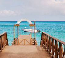 Soho Beach House Canouan Exterior