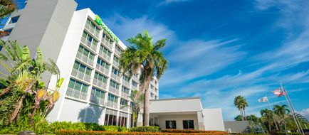 Holiday Inn Mayaguez & Tropical Casino Exterior