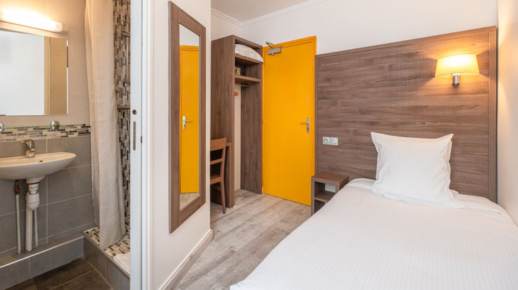 Hotel Luxor Room