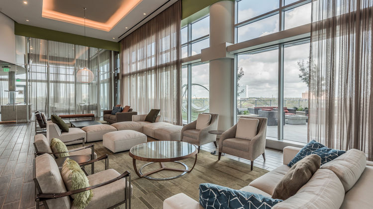 Locale Medical Center Lobby