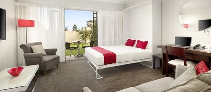 Quest Sanctuary Lakes Room
