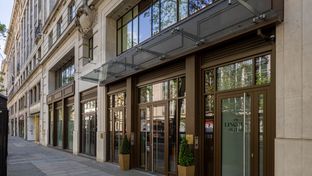 The Lincoln Suites