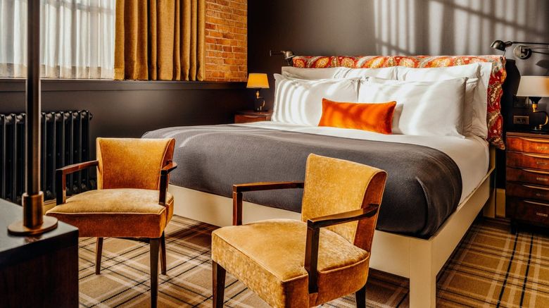 <b>Soho House Chicago Room</b>. Images powered by <a href="https://www.leonardoworldwide.com/" title="Leonardo Worldwide" target="_blank">Leonardo</a>.