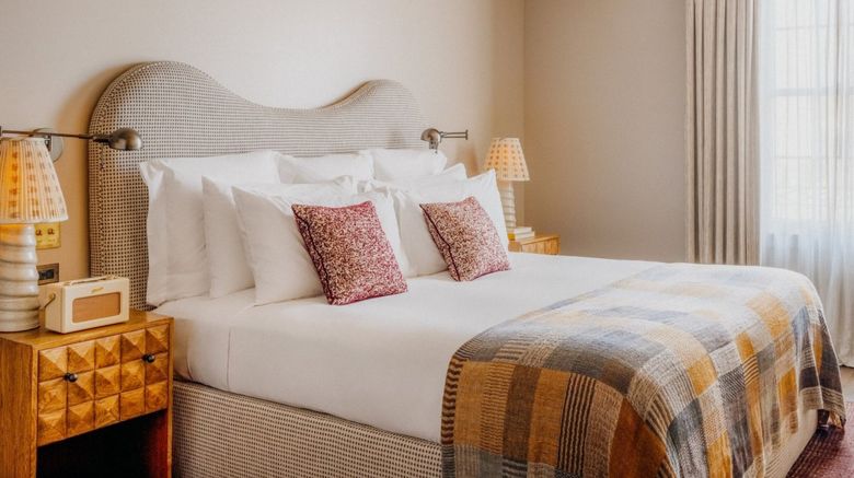<b>Soho Holloway House Room</b>. Images powered by <a href="https://www.leonardoworldwide.com/" title="Leonardo Worldwide" target="_blank">Leonardo</a>.