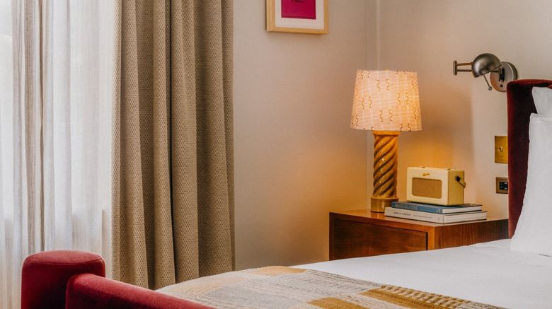 <b>Soho Holloway House Room</b>. Images powered by <a href="https://www.leonardoworldwide.com/" title="Leonardo Worldwide" target="_blank">Leonardo</a>.
