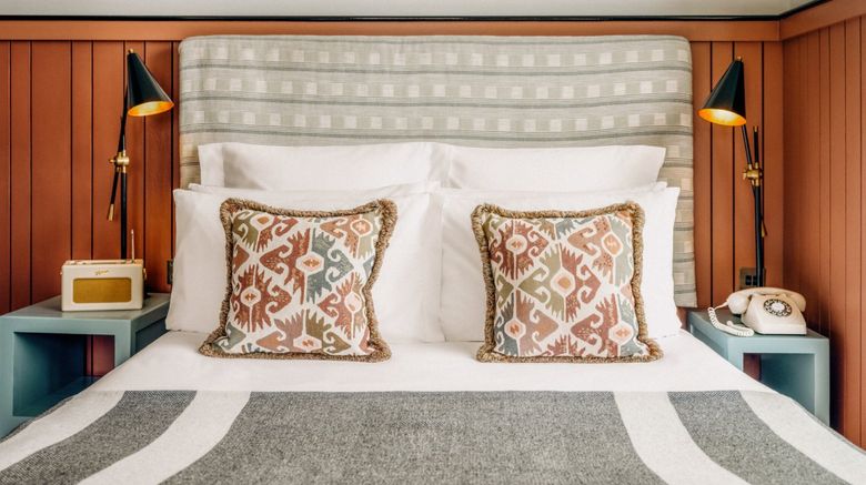 <b>Shoreditch House Room</b>. Images powered by <a href="https://www.leonardoworldwide.com/" title="Leonardo Worldwide" target="_blank">Leonardo</a>.