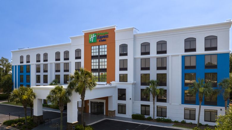 Holiday Inn Express  and  Stes Med Ctr Area Exterior. Images powered by <a href="https://www.leonardoworldwide.com" target="_blank" rel="noopener">Leonardo</a>.