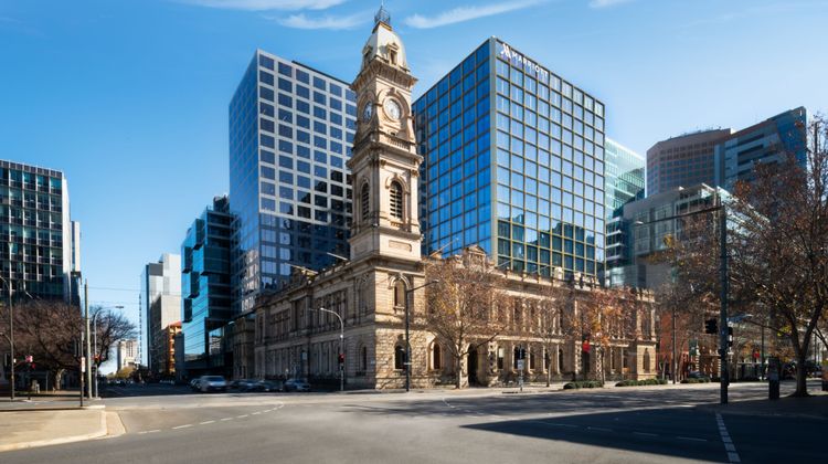 Adelaide Marriott Hotel Exterior