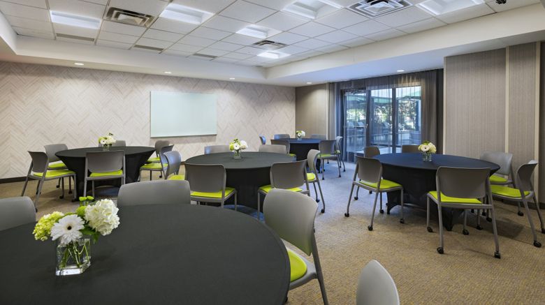 <b>SpringHill Suites Boise Meeting</b>. Images powered by <a href="https://www.leonardoworldwide.com/" title="Leonardo Worldwide" target="_blank">Leonardo</a>.