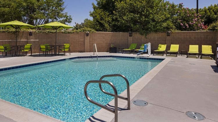 SpringHill Suites Turlock Pool