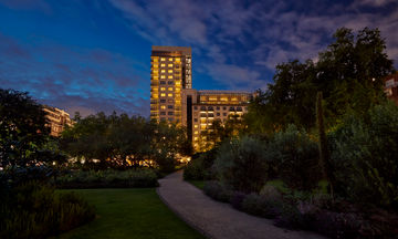 Jumeirah Carlton Tower