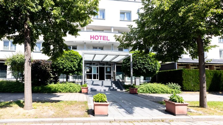Novum Hotel Aviva Exterior
