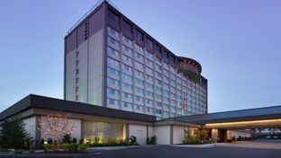 Skybridge Seattle Airport Hotel