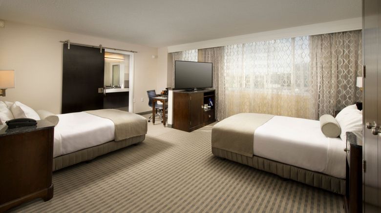 <b>Skybridge Seattle Airport Hotel Room</b>. Images powered by <a href="https://www.leonardoworldwide.com/" title="Leonardo Worldwide" target="_blank">Leonardo</a>.