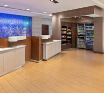 Fairfield Inn & Suites Waterloo Lobby