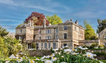 Burleigh Court Hotel