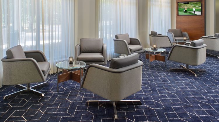 Courtyard by Marriott Charlottesville Lobby