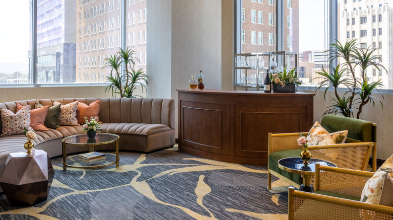 <b>Kimpton Hotel Palomar Phoenix Meeting</b>. Images powered by <a href="https://www.leonardoworldwide.com/" title="Leonardo Worldwide" target="_blank">Leonardo</a>.