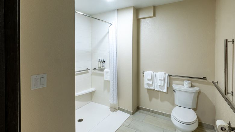 <b>Candlewood Suites Wichita Northwest Room</b>. Images powered by <a href="https://www.leonardoworldwide.com/" title="Leonardo Worldwide" target="_blank">Leonardo</a>.