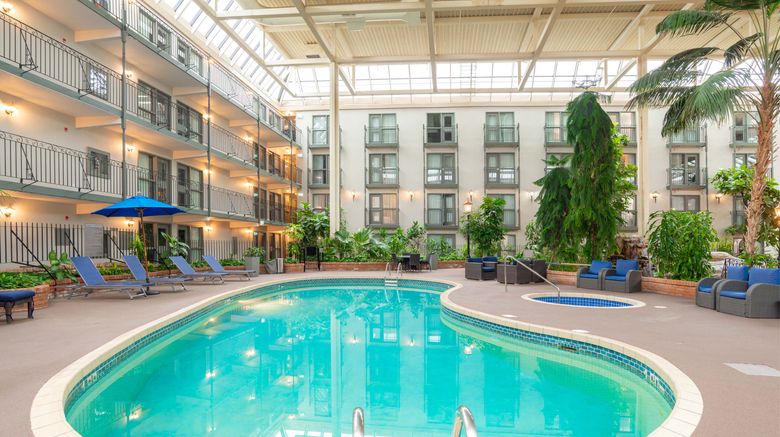 <b>Sandman Signature Lethbridge Lodge Pool</b>. Images powered by <a href="https://www.leonardoworldwide.com/" title="Leonardo Worldwide" target="_blank">Leonardo</a>.