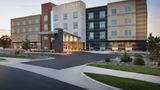 Fairfield Inn & Suites Exterior