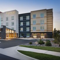 Fairfield Inn & Suites
