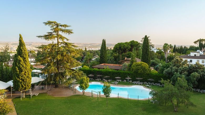 <b>Criso Jardines de Cordoba Pool</b>. Images powered by <a href="https://www.leonardoworldwide.com/" title="Leonardo Worldwide" target="_blank">Leonardo</a>.