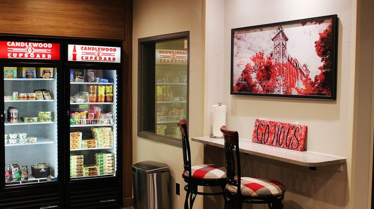 Candlewood Suites Restaurant